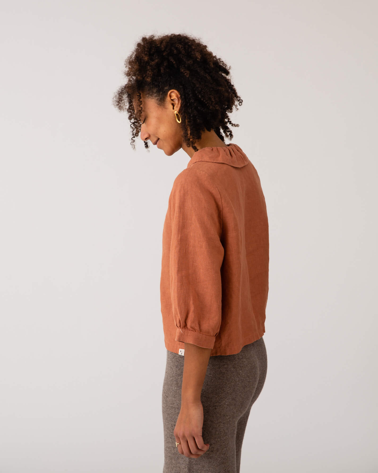 Ruffled Collar Blouse russet