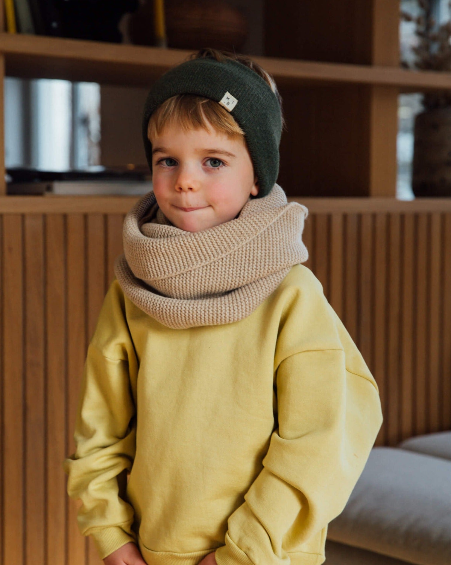 Loop Scarf limestone