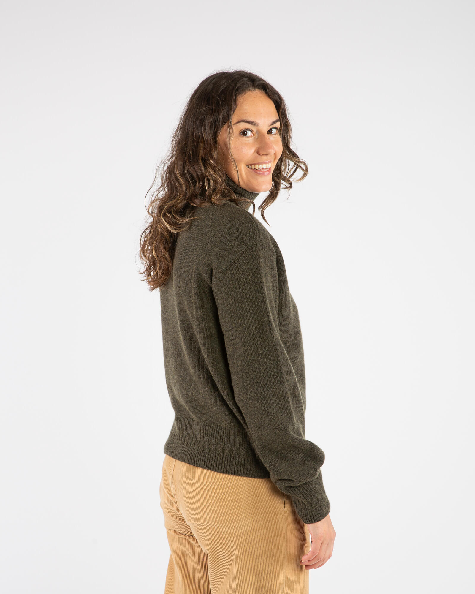 Turtleneck Pullover olive