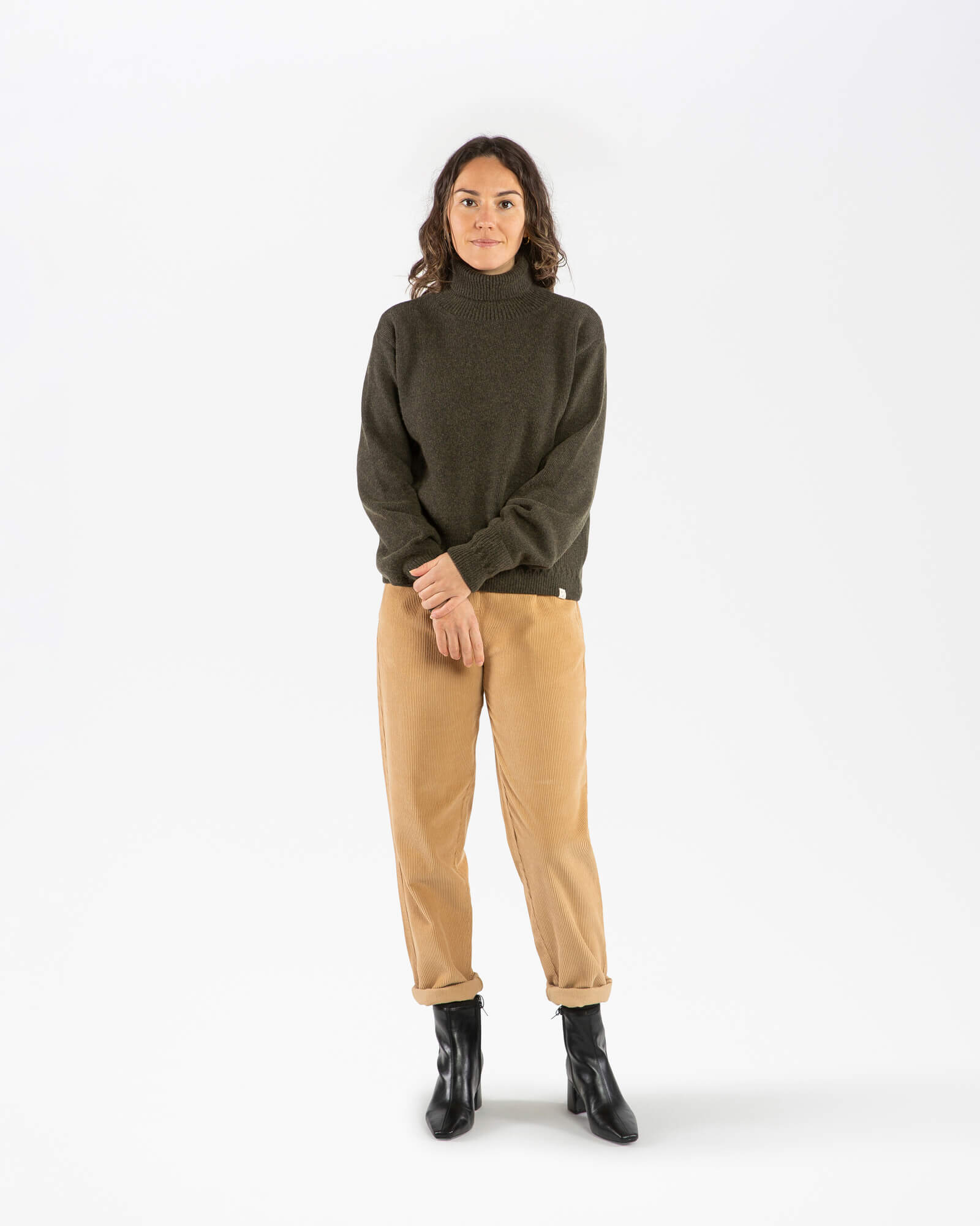 Turtleneck Pullover olive