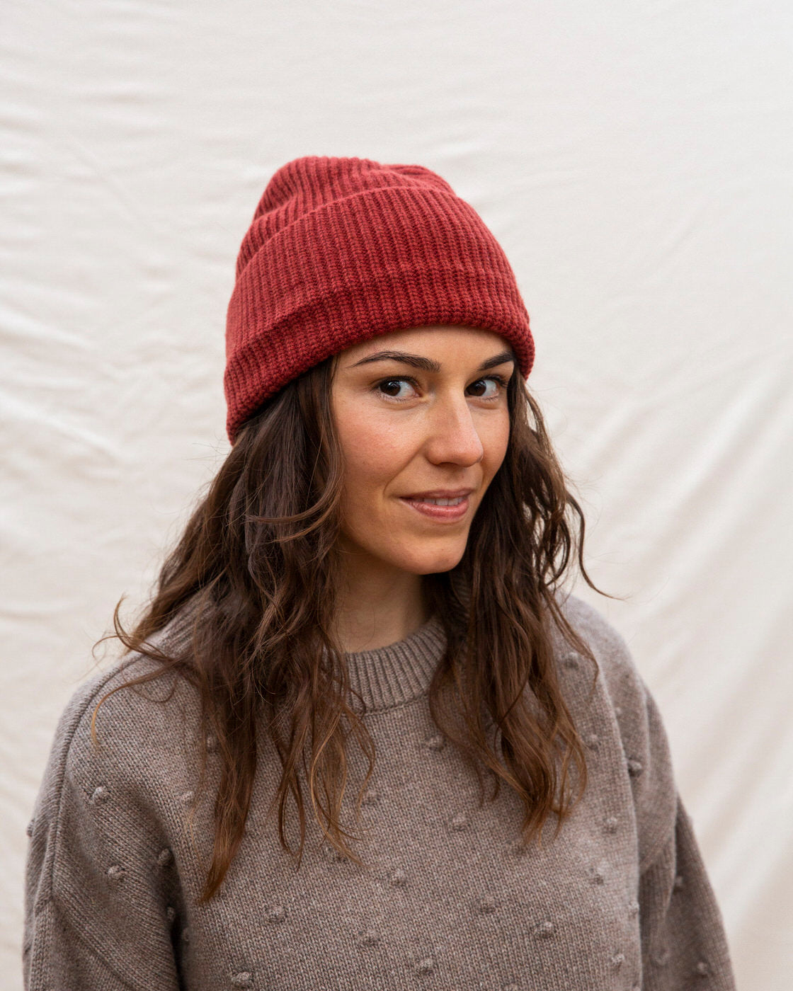 Beanie oxide red
