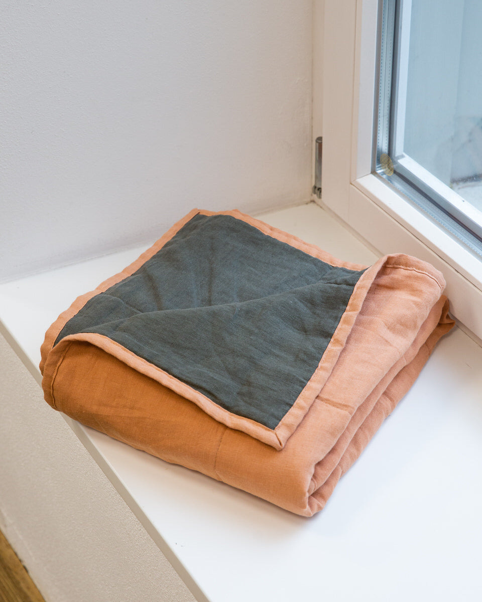 Quilted Blanket pine/hazel