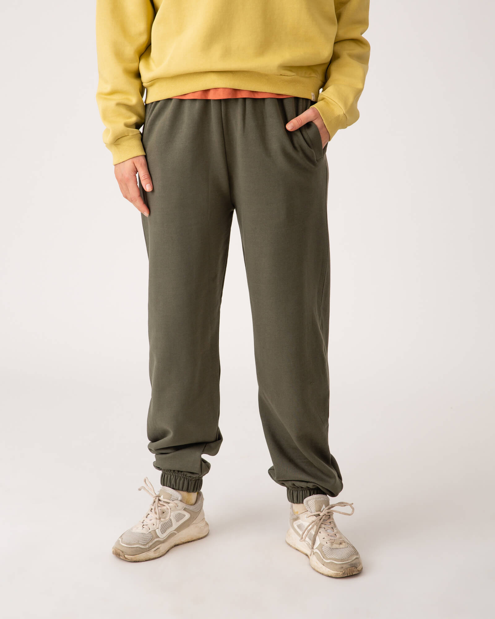 Track Pants myrtle