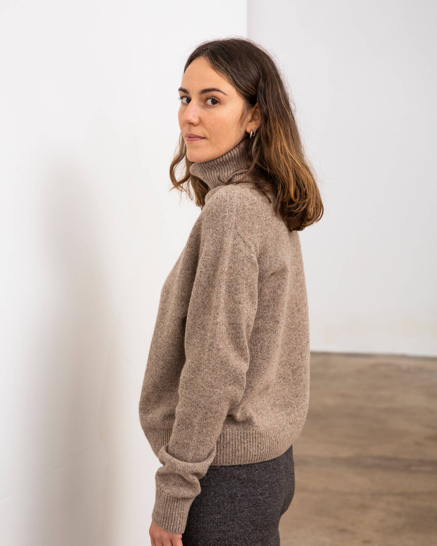 Rollneck Pullover pebble